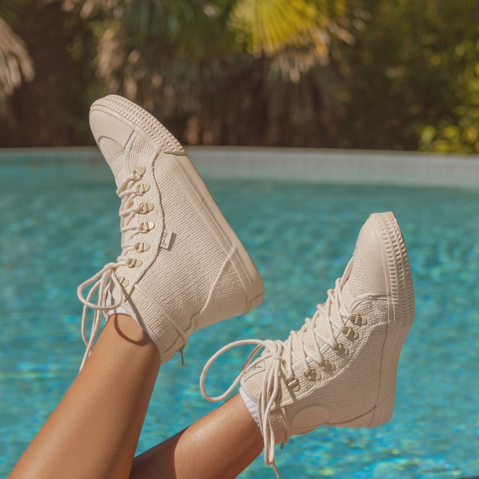 Lee -  - #tag1# Lee -  - #tag1#